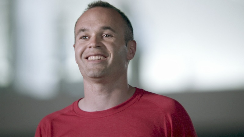 andres-Iniesta-NISSAN-champions-league-ambassador