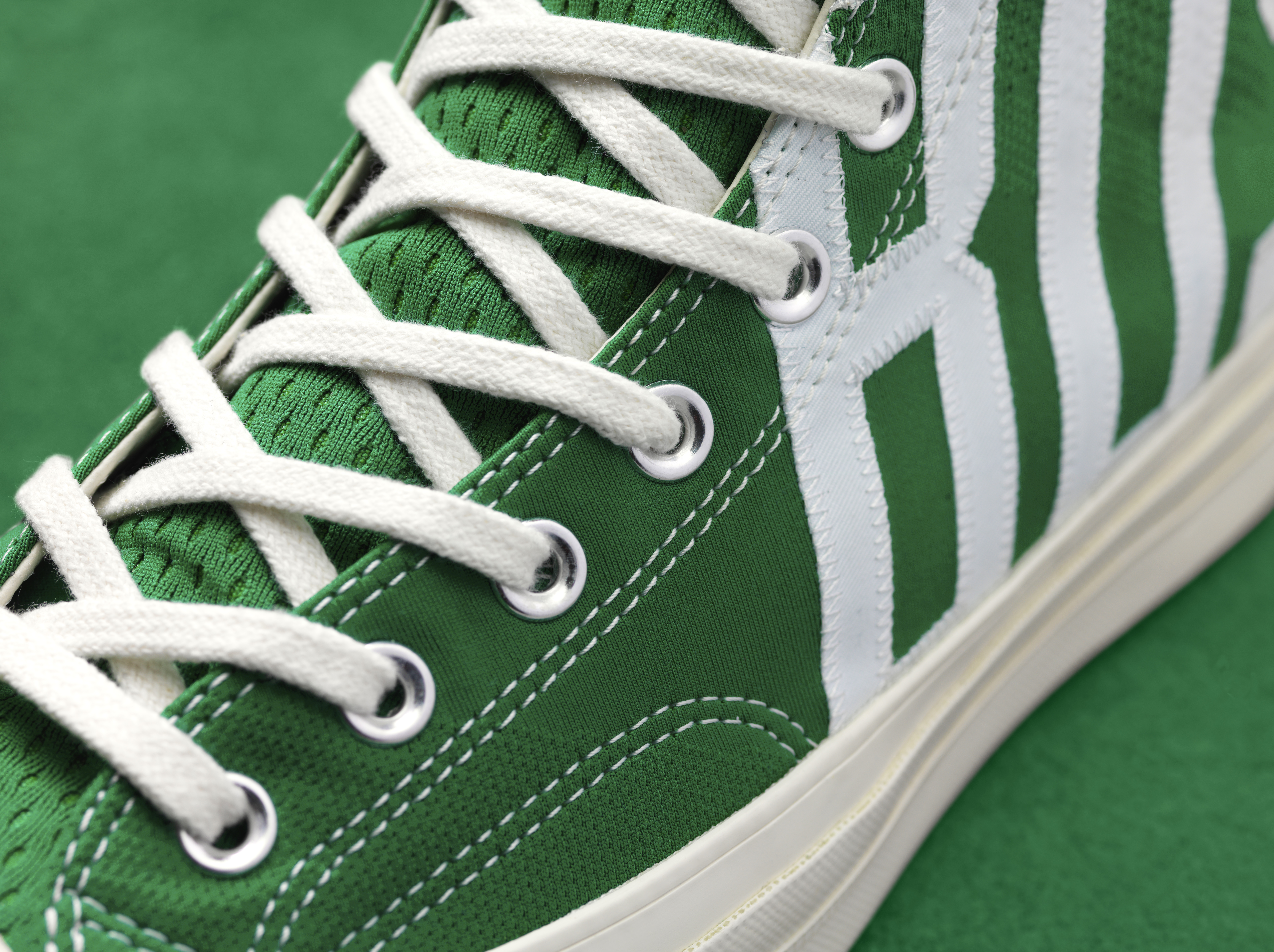 converse verte boston