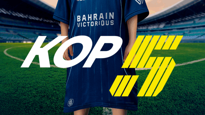 Enfants du KOP 5 soutenant le Paris FC au Stade Jean Bouin.