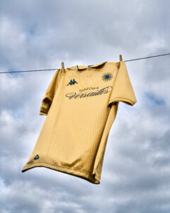 maillot FC Versailles Kappa Élégant édition or 2025-26