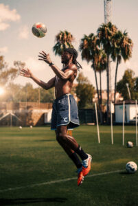 Eduardo Camavinga ambassadeur CELSIUS en France lors d’un entraînement