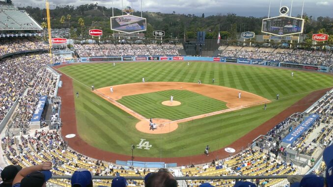 Uniqlo naming Dodger Stadium vue du stade des Los Angeles Dodgers