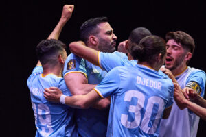 Adil Rami, capitaine de l'équipe française à la Kings' League World Cup