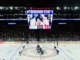 Arena pleine lors d’un match du PWHL Takeover Tour organisé dans une ville sans franchise pour tester l’expansion de la ligue féminine