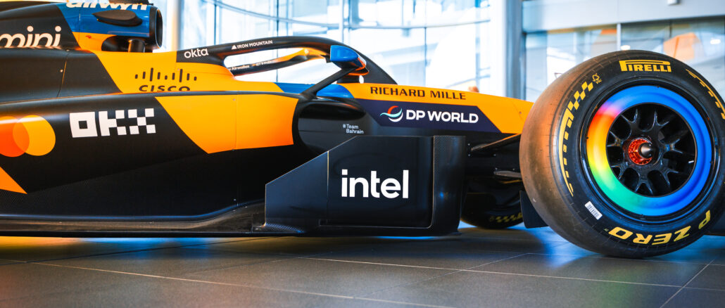 Monoplace McLaren Mastercard F1 Team avec branding Intel annoncé comme Official Compute Partner pluriannuel de McLaren Racing en 2026