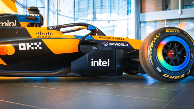 Monoplace McLaren Mastercard F1 Team avec branding Intel annoncé comme Official Compute Partner pluriannuel de McLaren Racing en 2026