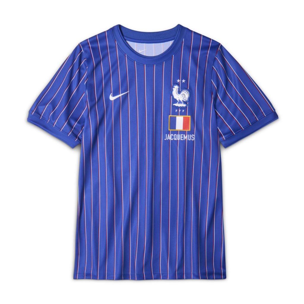Maillot Nike x Jacquemus Équipe de France X2 Coupe du monde 2026 — détail rayures tricolores
