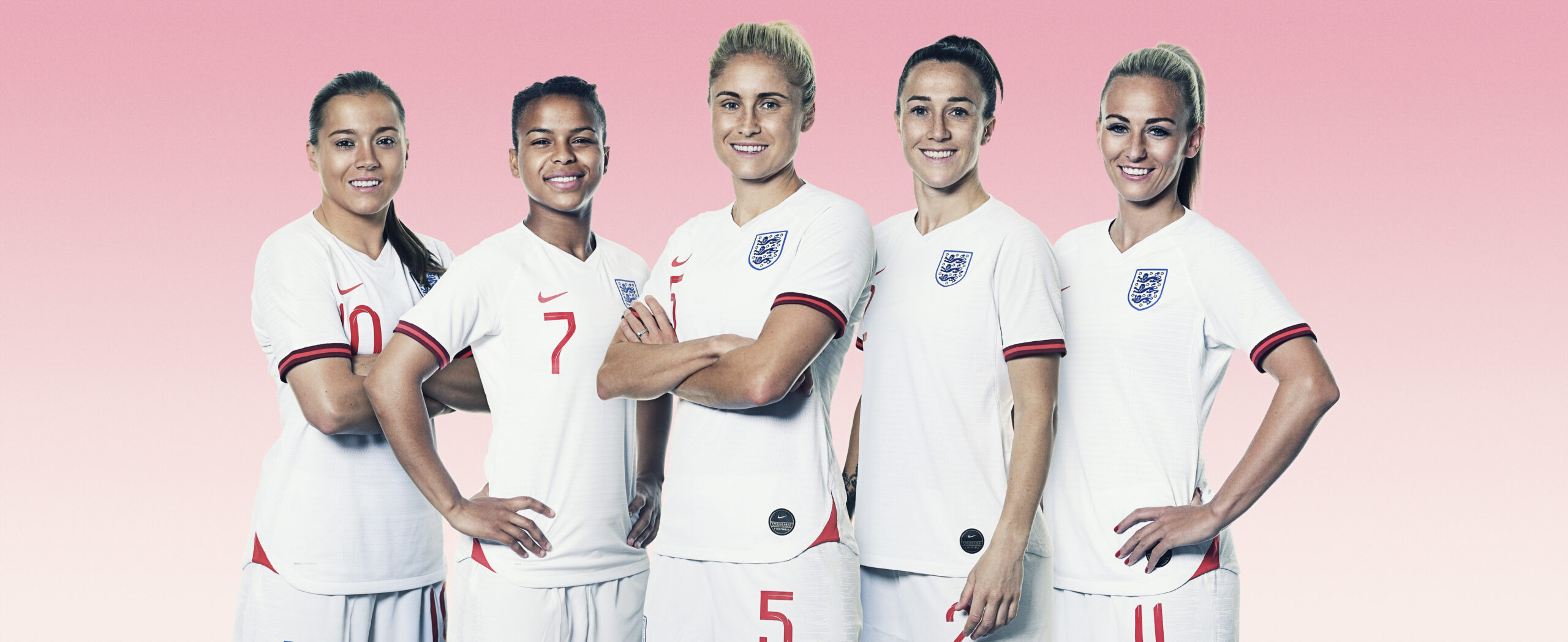 Portrait officiel de l’équipe d’Angleterre féminine réalisé par Michael Regan pour Getty Images