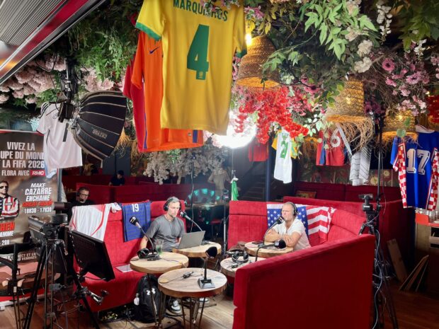 « Rothen s’enflamme » à la brasserie Flora (Paris 9ème arrondissement), jeudi 9 juillet 2026,