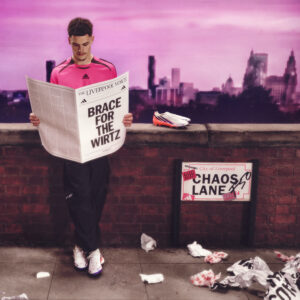 Florian Wirtz avec le crampon adidas F50, déclinaison Chaos Lane à Liverpool