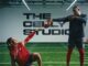 Des joueurs NFL répètent leurs célébrations de touchdown dans le Celly Studio de la campagne NFL 2026