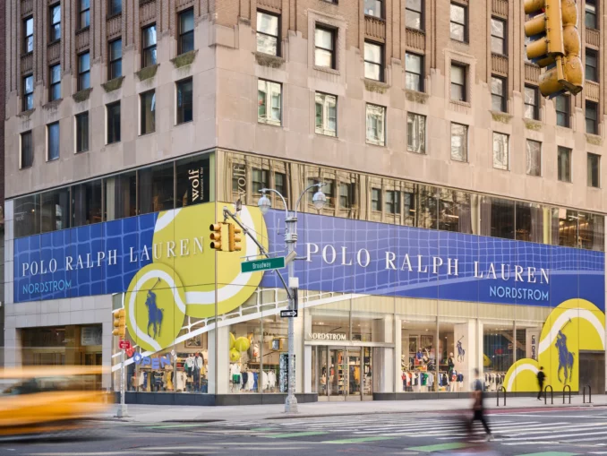Installation Polo Ralph Lauren dédiée à l'US Open 2026 dans le magasin Nordstrom de New York