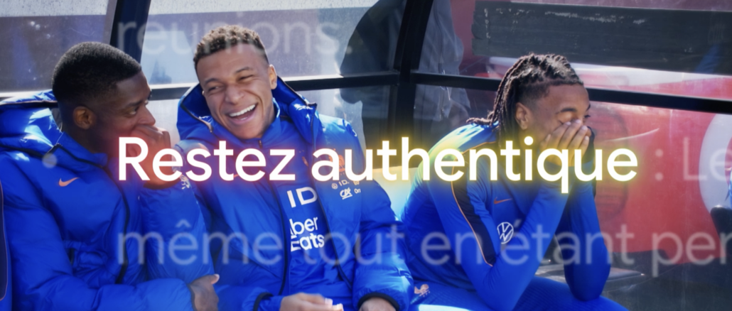 Image du film de la campagne Mode IA de Google avec l'équipe de France